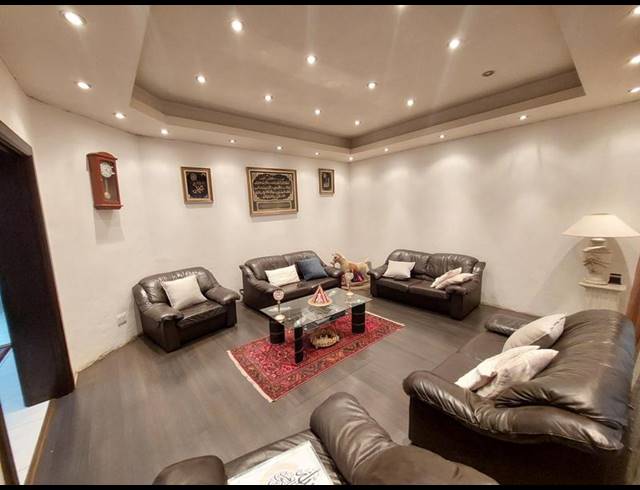 4 BEDROOM HOUSE FOR SALE IN LAUDIUM